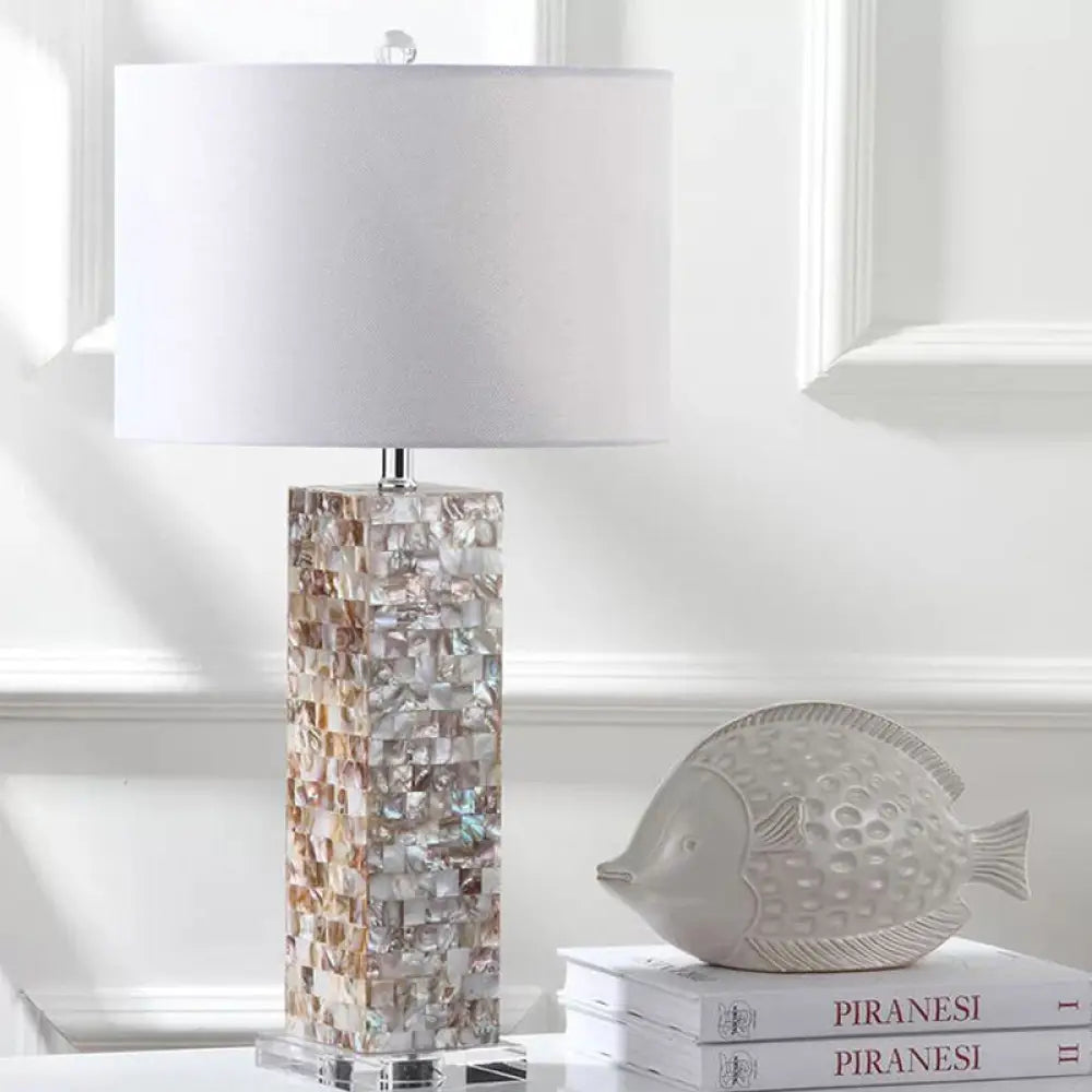 Checquered Shell Valeria - Country Style Checkered Shell Night Lamp with White Shade